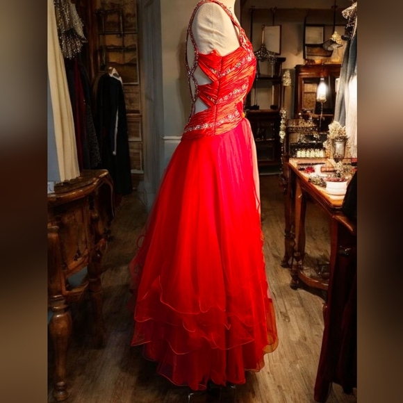 Source Unknown One Shoulder Red Dress - Picture 7 of 10